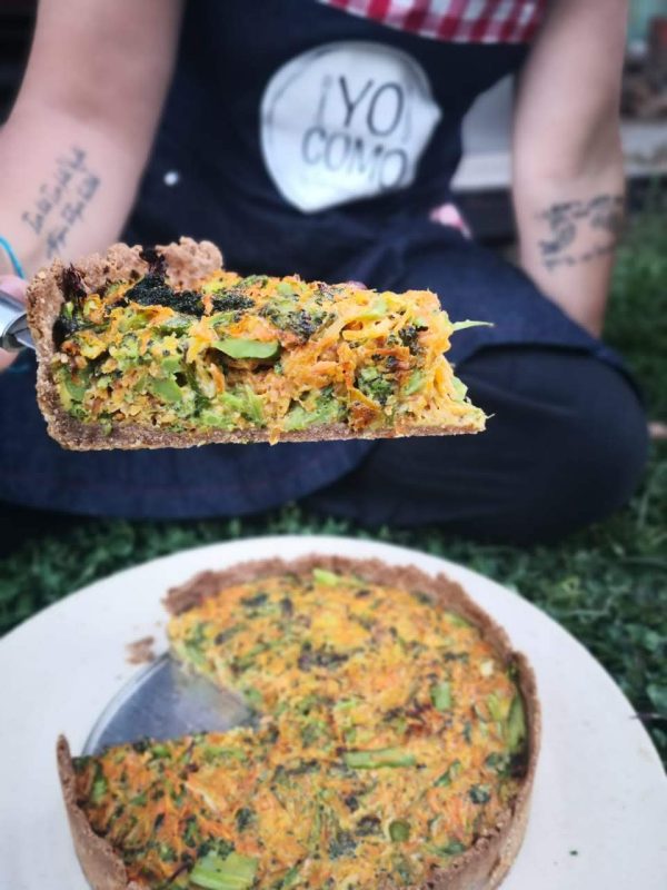 Masa fácil y básica de tarta integral y sin gluten y vegana