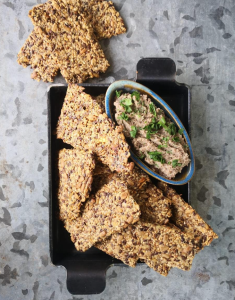 crackers crocantes de avena y semillas 